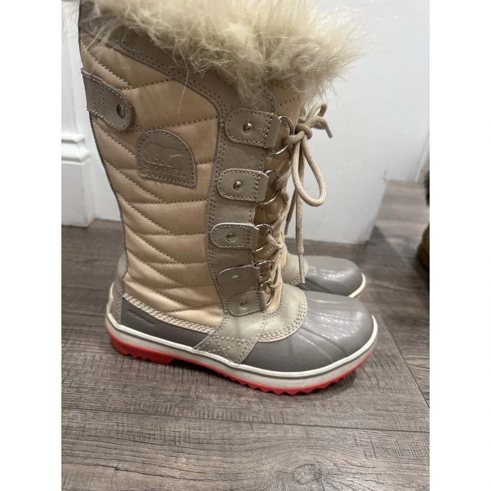 Sorel Tofino II Tan Grey Faux Fur Waterproof Winter Boots NL2332-920 Womens 6